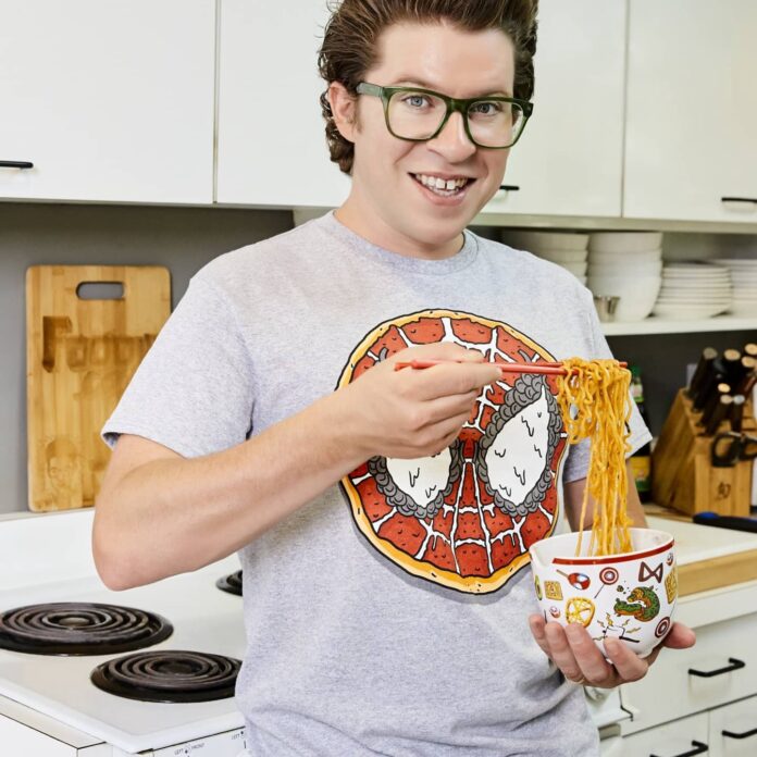 Justin Warner Net Worth 2024 Guide Green Poison