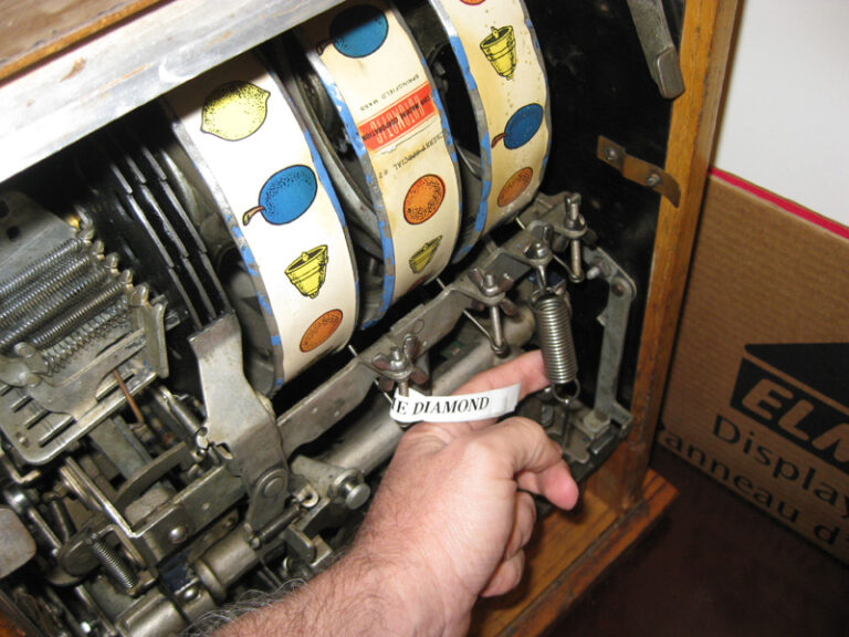 How to Tell if a Slot Machine Is Loose 4 Tips Green Poison