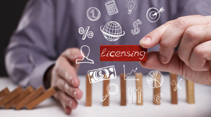 Collaboration and Licensing for innovators making patents