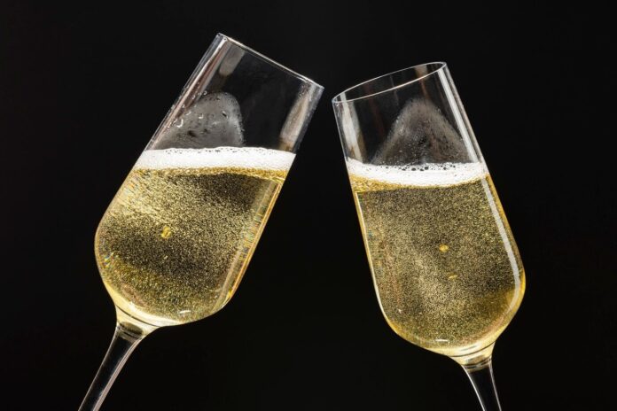 classic shampagne glass